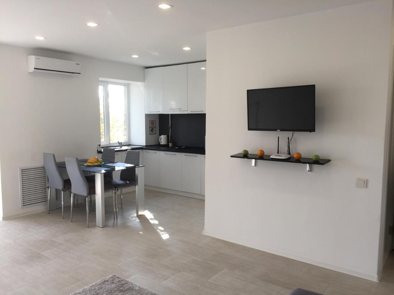 Top View Apartment In The Center Herson Exterior foto